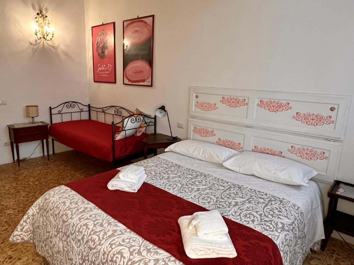 In The Center Of Florence Hotel Exterior foto